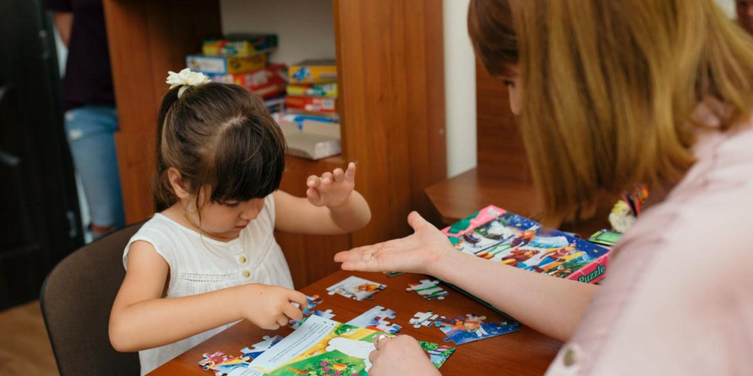 UNICEF purchased a batch of educational materials and sports equipment for preschoolers and primary school children. One of these sets reached 6-year-old Adelina in Nisporeni. Moldova. Credit: UNICEF Moldova
